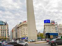 0012 The Obelisk, built in 1936, celebrates the 400th year of the city's founding